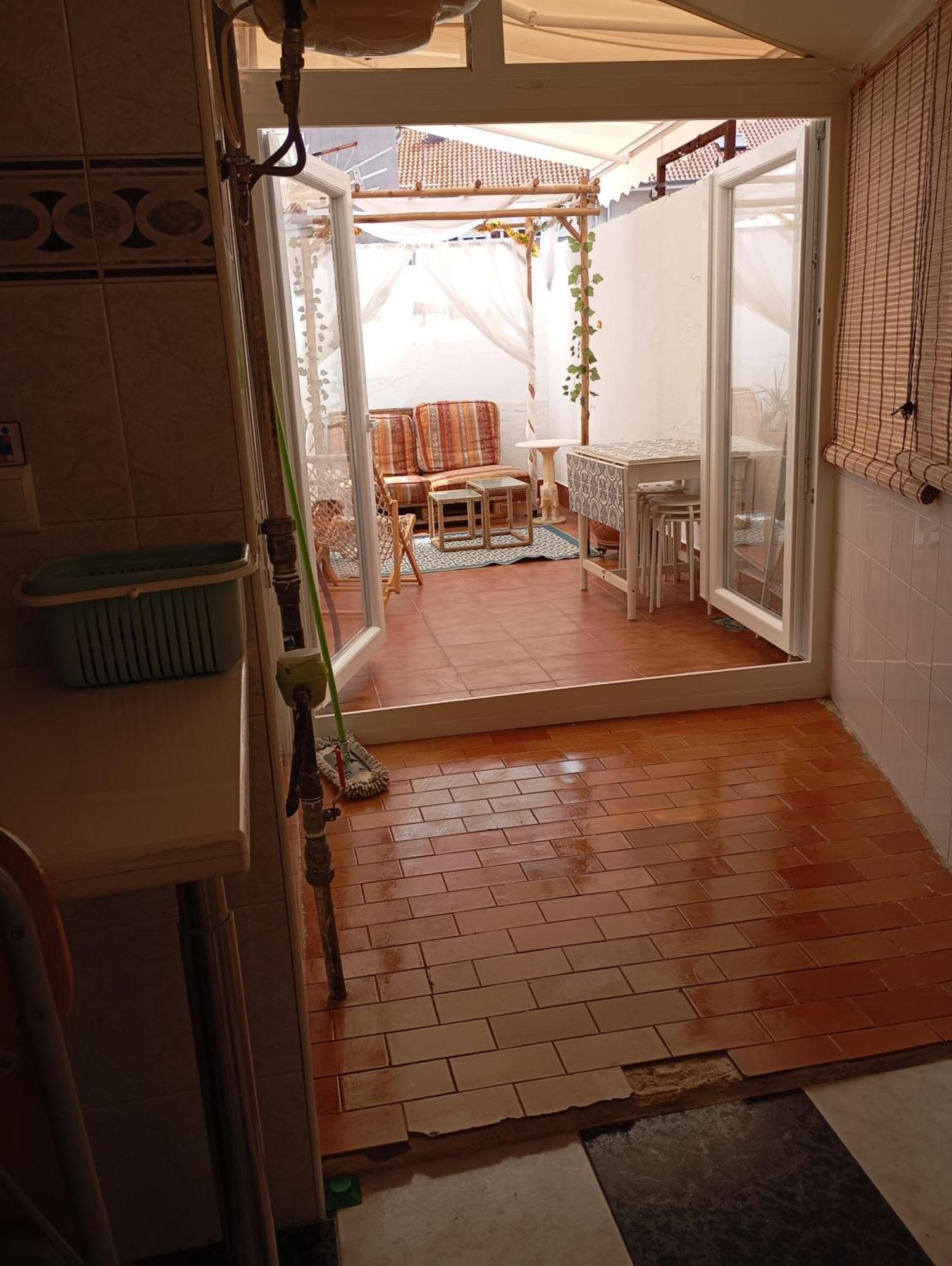 Avec Terrasse